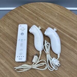 Lot of 3 OEM Nintendo Wii Remote Controller Nunchuck No Batteries Untested